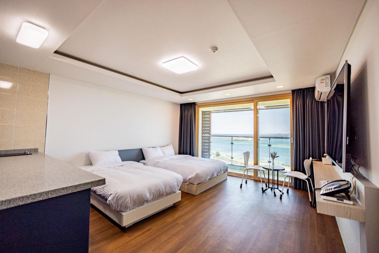 Jeju Arumdaun Resort Sihung-ni Екстериор снимка